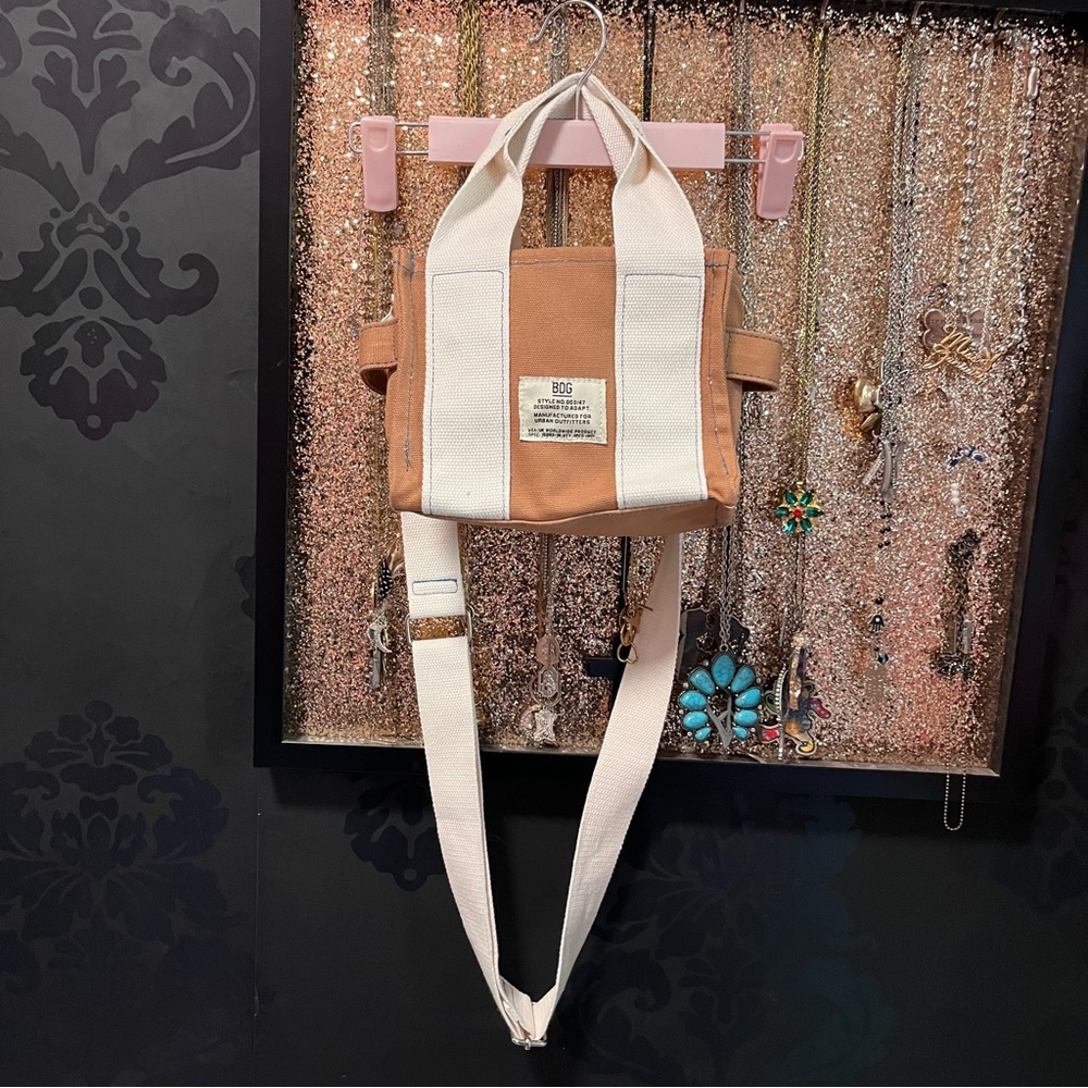 NWOT Urban Outfitters Tan and White Mini Tote